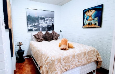 Quaint & Tranquil Subiaco 1 Bedroom Apartment - Newcastle Accommodation 0