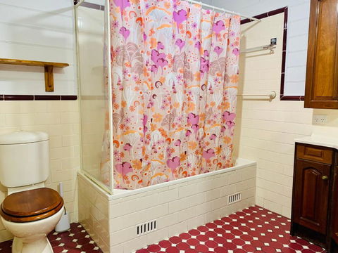 Quarryman Cottage @ 102 - New Castle Tourism 2