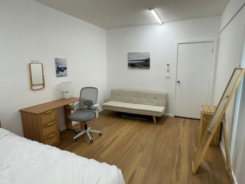 Quiet And Cozy Corner - Newcastle Accommodation 1