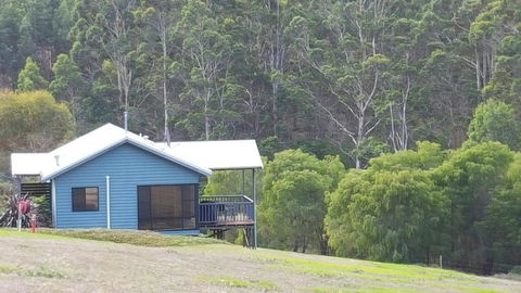 Rainbow Trail Chalets - New Castle Tourism 0