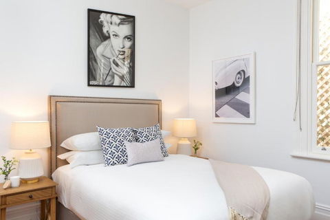 Ravenscourt S Studio Apartment Close To Everything - Newcastle Accommodation 3