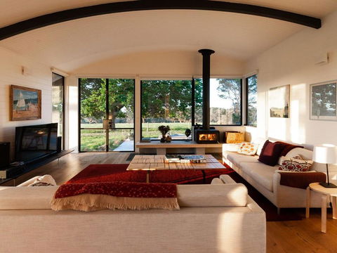 Red Hill Ridge - Newcastle Accommodation 2