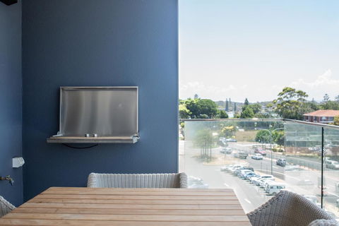 Astina Suites, Forster - Newcastle Accommodation 3