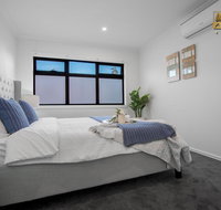 AU.JOY 3 Bed Townhouse Burwood 3 - Newcastle Accommodation