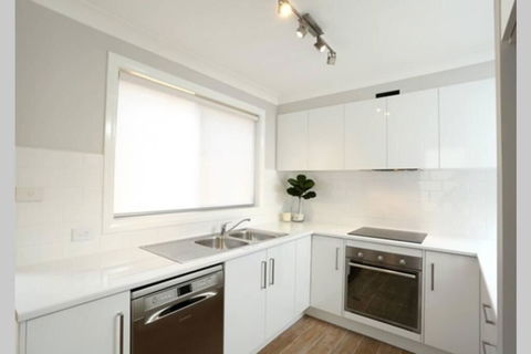 Austinmer On The Beach - Newcastle Accommodation 2