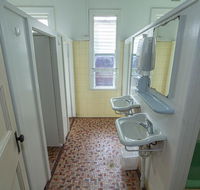Australian Hotel - New Castle Tourism