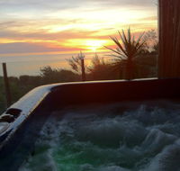 Award Winning Beach Front Retreat - Newcastle Accommodation