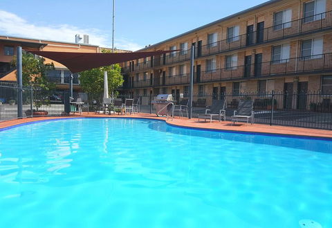 AZA Motel - New Castle Tourism 0