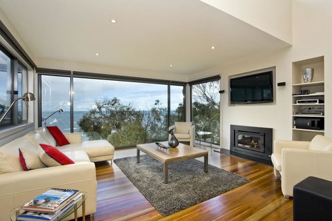 Azure - Newcastle Accommodation 0