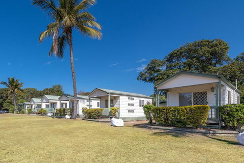 Bargara Beach Caravan Park - Newcastle Accommodation 0