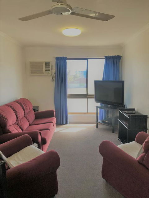 Bargara Beach Motor Inn - Newcastle Accommodation 3