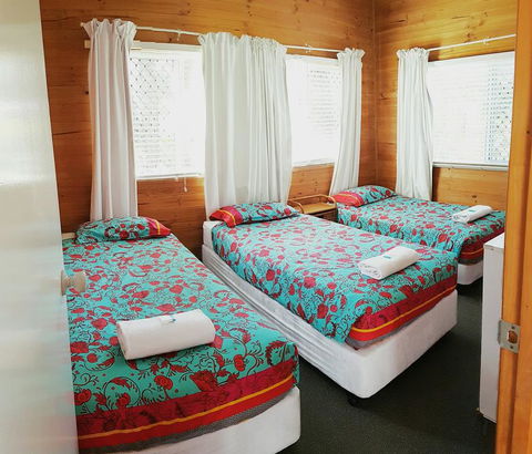 Bargara Gardens Boutique Villas - New Castle Tourism 3