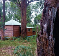 Barrabup Sanctuary BirdHide - Newcastle Accommodation