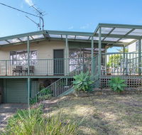 Batehaven Beach House - Newcastle Accommodation