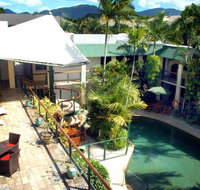 Bay Village Tropical Retreat  Apartments - Newcastle Accommodation