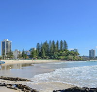 Bayview Apartments Rainbow Bay - Newcastle Accommodation
