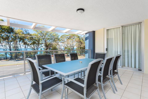 Beach House On Suttons - New Castle Tourism 1