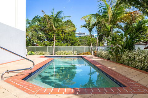 Beach House On Suttons - New Castle Tourism 3