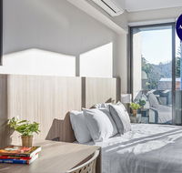 BEACH LOCATION STUDIO // CLOVELLY 3 - Newcastle Accommodation