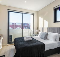 BEACH LOCATION STUDIO // CLOVELLY 5 - Newcastle Accommodation