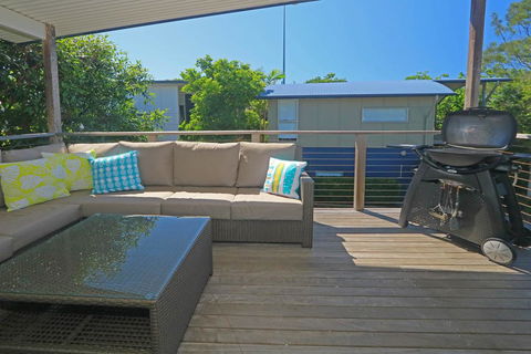 Beach Shack 24 Casuarina - New Castle Tourism 1