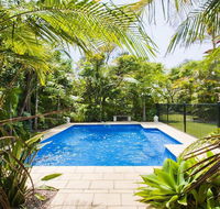Beachfront Pool House - Absolute beachfront - New Castle Tourism