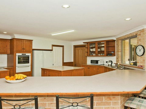 Beachfront Pool House - Absolute Beachfront - New Castle Tourism 1