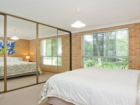 Beachfront Pool House - Absolute Beachfront - New Castle Tourism 3