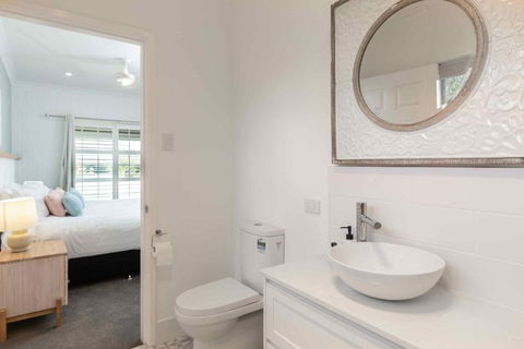 Redims Hill Cottage - New Castle Tourism 2