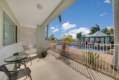Reef Adventureland Motor Inn - Newcastle Accommodation 1