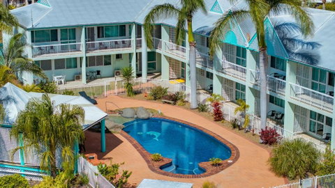 Reef Adventureland Motor Inn - Newcastle Accommodation 3