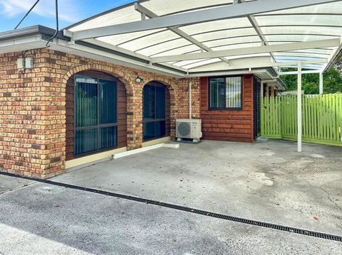 Reel Close! Walk To Everything. Sleeps 6 - Newcastle Accommodation 0