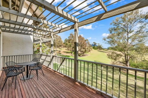 Refreshing Valley Escape - Newcastle Accommodation 0