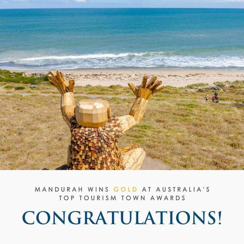 Relaxed Ocean View - Newcastle Accommodation 1