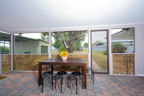 Renovated Little Cottage Aberdare Hunter Valley - Newcastle Accommodation 3