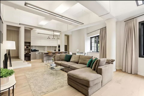 Renovated Warehouse Conversion In Heart Of Sydney - Newcastle Accommodation 0