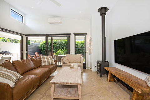 Rest Pet Friendly With Outdoor Bath 3 Mins Walk To Beach - New Castle Tourism 1