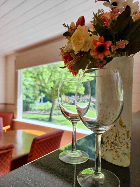 Riverwood Cottage, Accessible Accommodation - Newcastle Accommodation 2