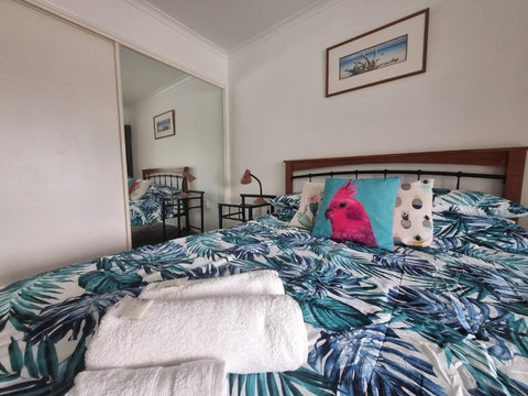 Residential Two-bedroom Unit On The Strand, Self-check In, Wi-fi - New Castle Tourism 2