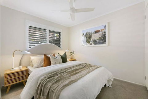 Riviera Road Miami - 4BRM Dual Villa - New Castle Tourism 1