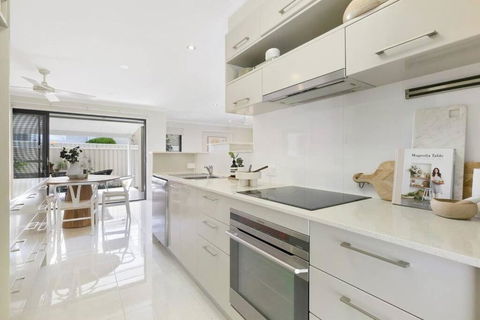 Riviera Road Miami - 4BRM Dual Villa - New Castle Tourism 2