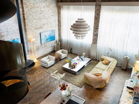 Rockstar, Surry Hills I30 - Newcastle Accommodation 2