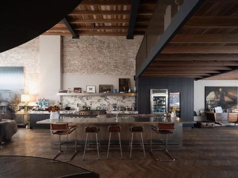 Rockstar, Surry Hills I30 - Newcastle Accommodation 3