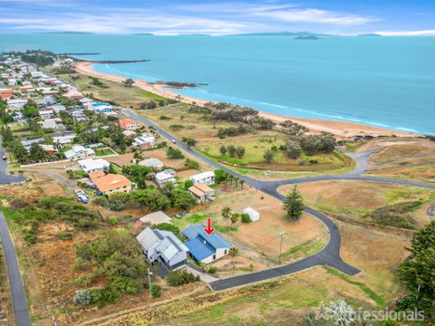 Rocky Retreat At Emu Park - Newcastle Accommodation 0