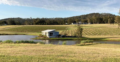 Romantic Lakehouse Set In A Private Vineyard In The Hunter Valley - Newcastle Accommodation 0