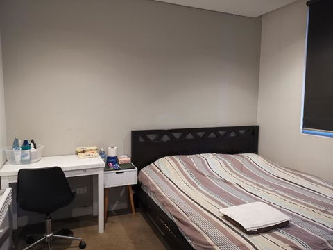 Room With King-size Bed Close To Melbourne CBD & Southern Cross Station - New Castle Tourism 0