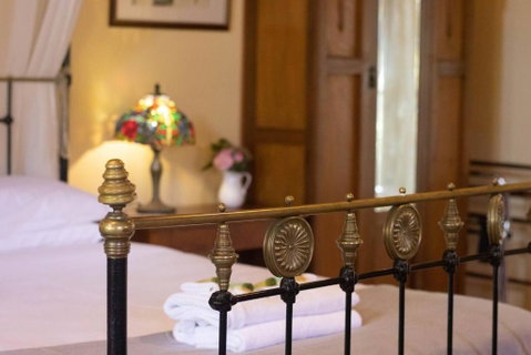 Rose Petal Cottage - Newcastle Accommodation 3