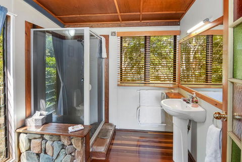 Rosebrook Cottages - Newcastle Accommodation 2