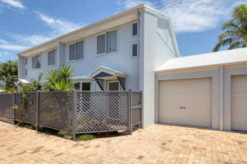 Rosella Rise! - Newcastle Accommodation 0