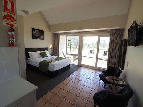 Rothbury Downs - Newcastle Accommodation 1